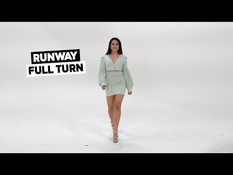 How To Do A Full Turn On The Runway | Modeling Tips On Runway Turns