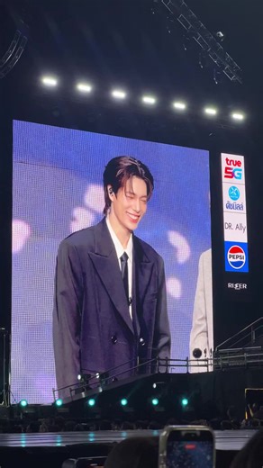 Phuwin Dancing Abracadabra Performance Recap