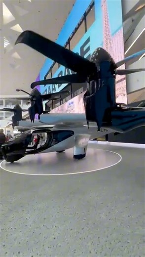 Is this the future of urban transport? This is the Midnight, an all-electric aircraft being developed by Archer Aviation in California. It’s designed for short regional hops flying at around 150 miles per hour with a range of about 100 miles so think quick city to airport transfers rather than long distance flights. The idea is to move people across congested areas faster and with far less noise than a helicopter. Each flight will carry four passengers and a pilot and the aircraft’s rapid chargi