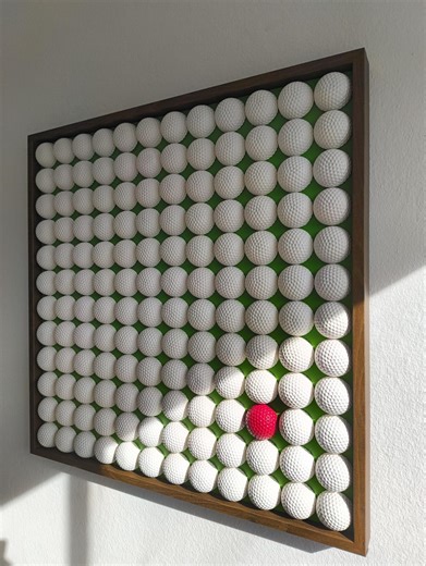 3D Golf Ball Wall Art; White Golf Ball Image With Red Accent on a Green Background; Framed Golf Art; Gift for Golfers; Office Decor - Etsy Ireland