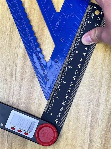 How To Use A Angle Finder Building Tips #hacks #lifehackss #diy #homeimprovement #doityourself
