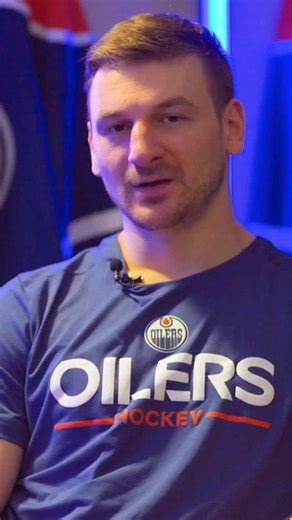 That time we surprised Ekky by playing the Swedish national team's goal song 😄🇸🇪 Enjoy more candid moments in the latest episode of #Oilers Mic’d Up on OilersPlus.com! | Edmonton Oilers