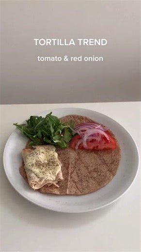 better late than never !! #TortillaTrend #healthylunch... #Shorts #annierosenelson