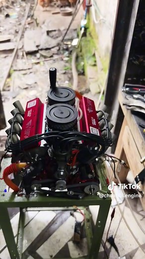 Chuanqi V8 Engine Test: DIY Ignition and Performance Tips