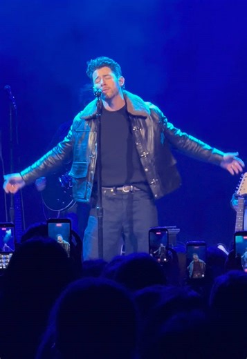 @Nick Jonas Close Live. Sundays Best Album release concert. #jonasbrothers #nickjonas #sundaybest #newyork #concert