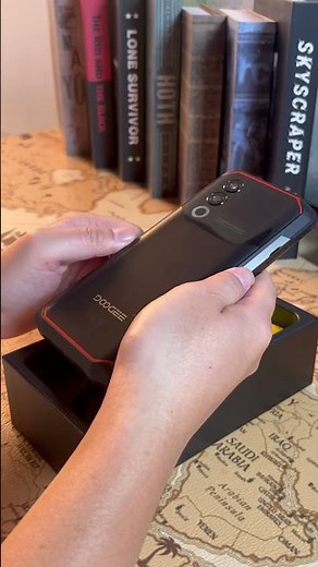 Unboxing the Ultra-Durable Blade 10 Max | Sleek & Tough Design! #DoogeeBlade10Max #unboxing #shorts