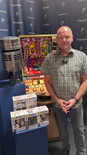 🎰 Signed Holy Grail Funko Pops, a fruit machine, and a Black Knight helmet? It’s either a Gilliam collection or the weirdest raffle ever. Terry Gilliam didn’t just join Monty Python – he built its visual madness. Now, for the first time ever, we’re offering a slice of that beautifully surreal brain with 24 incredible lots from his personal collection. Expect signed pieces, rare oddities, and more beautifully bonkers treasures – including an actual, fully working Monty Python fruit machine! It’s