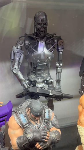 NECA 18” Terminator Endoskeleton Figure