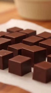 Two-Two-Ingredient Fudge is a quick and easy dessert made with just chocolate and sweetened condensed milk. Rich, smooth, and perfectly creamy, this no-bake treat is ideal when you want a homemade dessert with minimal effort. Perfect for holidays, gifts, or last-minute cravings. Ingredients 2 cups chocolate chips (semi-sweet, milk, or dark) 1 can (14 oz / 395 g) sweetened condensed milk Optional add-ins: Chopped nuts Vanilla extract Sea salt flakes Steps 1. Melt Line an 8×8-inch pan with parchme