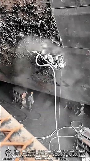 Work tool ship hull cleaning robot for efficient vessel maintenance