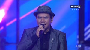 852K views · 19K reactions | Beneran Sobat banget nih Ari Lasso dan PADI. Sama-sama bikin nyanyi bareng! #AlloBankFestival2022 #ExperienceASimpleLife #BukaAlloBankBukaMasaDepan | TRANS7 | Facebook