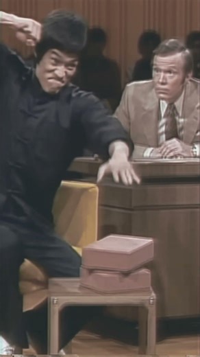 quebrando tijolo com o kung fu #shorts