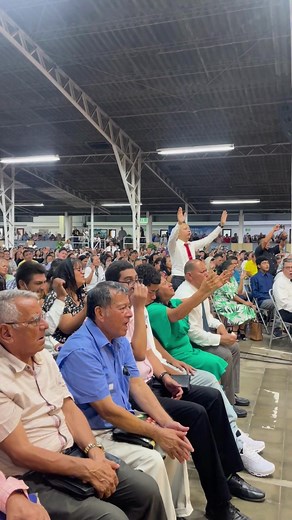 Elim encuentran su inspiración y guía en la adoración y reverencia hacia Dios. | Misión Cristiana Elim