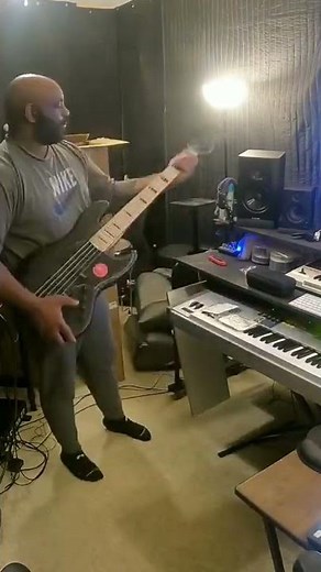 Fender Squier Contemporary Active Jazz Bass V HH Unboxing!