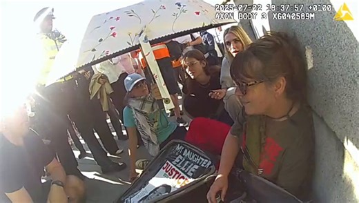 Mother of a Filton24 defendant was found not guilty after she locked on outside Parliament on the day of the vote to ban Palestine Action.At the same time as her trial, her daughter Ellie Kamio is also on trial at Woolwich Crown Court.