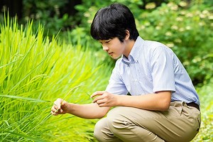 Prince Hisahito turns 16, takes up badminton at his high school’s club