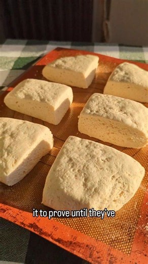 🍞CRUSTY BREAD ROLLS🍞 We're making these lovely little #glutenfree rolls today and introducing our final new ingredient of the series - tapioca starch - to our gf bread making! They are crusty on the outside, soft and bouncy in the middle, very yummy little morsels to bake. Head to www.mygfguide.com and search "rolls" to get the recipe. Tapioca starch is different to cassava flour so don't mix them up, you want the pale and very fine white flour I've shown in the video. I get mine from @shipton