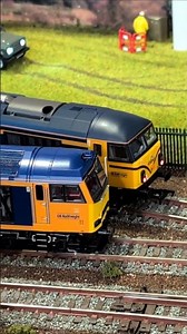 🚆 OO Gauge Class 69 Pulls Into the Sidings #modeltrains #railway #shorts