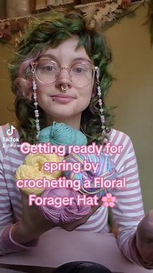 You can find my Floral Forager crochet pattern on my website, Etsy, and Ravelry! You can find links to all those platforms at the bottom of this caption 🌸 You can find all the info about the pattern in its product description on any of those platforms. This hat will be available during my next release of ready to ship hats on 3/28 at 4pm CST on my website. ✨️ If you have questions about my shop or my products, check out my FAQ, it will give you all the information on how my shop works, pricing,