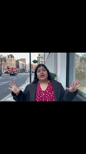 “Strange Ghost Clock Spotted at Paddington Station 👻⏰”