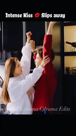 Intense KISS slips away🔥💋 #kdrama #tamiledits #cdrama #tamilsongedits #intenselove