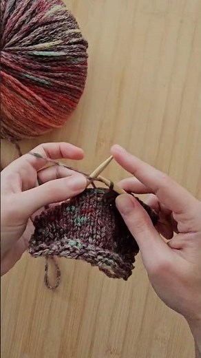 🧶Knittin up a swatch with yarn Magnolia by LANGYARNS