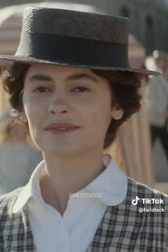 Coco Chanel: Documentales y Reflexiones sobre su Vida