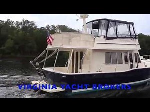 2006 Mainship 400 Trawler HYDROPHILIC- SOLD! by Chuck Grice and Parker Griffo of vayacht.com