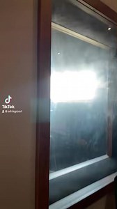 🤩 ‘n Nuwe Riaan Benadé liedjie is volgende Vrydag, 13 Oktober, op alle stroomdienste beskikbaar! Stoor hom solank vooraf. 👉 https://RiaanBenade.lnk.to/BoksemdaisMB #Boksemdais | Afrikaans is Groot