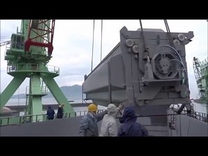 内航貨物船・松浦新船型 「せいかい丸」 船首尾ハッチカバー納入～搭載作業①（97）