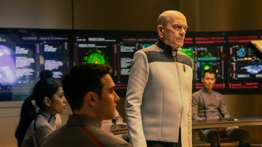 After 30 Years, Star Trek Just Quietly Rewrote a Classic ‘Voyager’ Episode