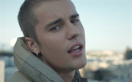 贾斯汀比伯联手The Kid LAROI新单《Stay》官方MV超清大首播