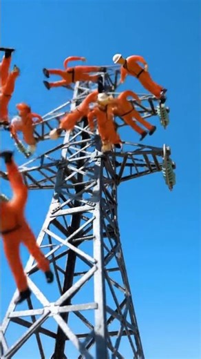 Why you should NEVER crowd the top of a pylon... #safety