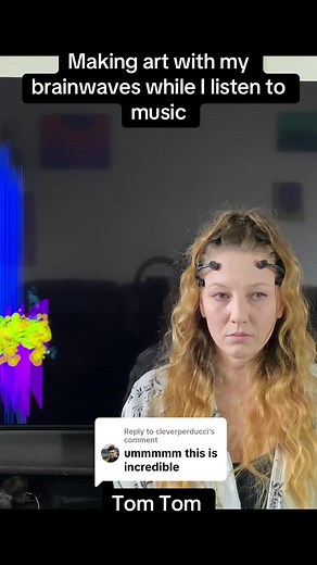 Brainwave Art Creation While Listening to Music