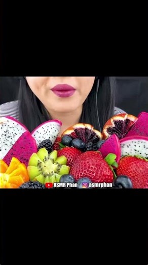 ASMR EATING FRUITS RASPBERRIES,STRAWBERRY,DRAGONFRUIT‪@ASMRPhan‬#asmr#mukbang#eatingsounds#satisfying