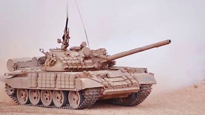 阿尔及利亚 手搓的 T55 改进型，跟邵师傅改的 哪个好？？