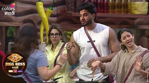 201K views · 3.9K reactions | अरबाज आणि आर्याचा अंड्यांवरून झालाय पंगा 讀凉 ‘BIGG BOSS मराठी’ दररोज, रात्री 9 वा. फक्त कलर्स मराठीवर आणि JioCinema वर. #ColorsMarathi #BIGGBOSSMarathi #JioCinema #BBM #EPK | Colors Marathi | Facebook