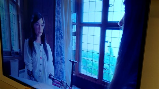 Aida, the AI robot that can draw.At the exhibition in Oxford. No music, so it's spookier and you have to bear the silence. #ai #aida #robot #fyp