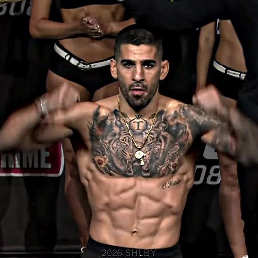 Ilia Topuria vs Max Holloway 4K 60fps Highlights