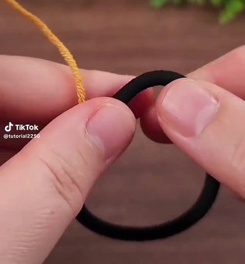 Easy Headband Crochet Tutorial for Beginners