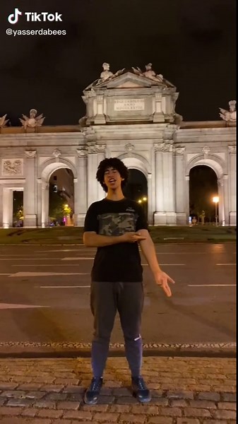 SHEEEEESH 🥵🥶 all over Spain 🇪🇸 #sheesh #spain #madrid #toldeo #memefest #comedytok #ydabees