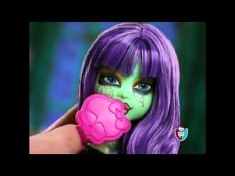 Pub Monster High "Create-A-Monster Design Lab"