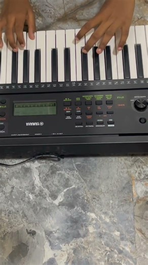 Pirates of Caribbean song in keyboard played by Shruthi