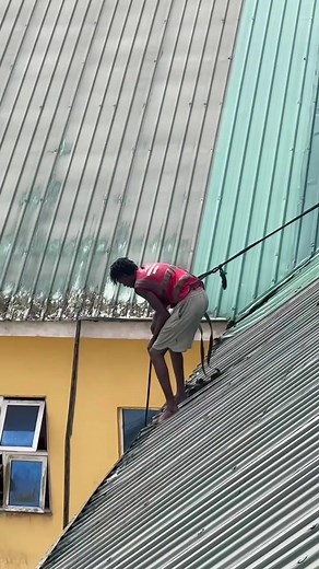 Solar Panels installation ⚡️ #Solar #solarsystem #jinkopanel #felicitysolar #fyp