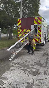 Ground Ladder Operations Ground ladders are a critical tool for firefighters, enabling them to access, rescue, and combat fires in multi-story structures safely and efficiently. There are times when firefighters have limited space and clearances to place the ladders using standard techniques. In this video, firefighters are training on “threading the needle” in order to place the ladder for a rescue. #firefighter #firefighters #firefighting #firedepartment #bomberos #feuerwehr | Strike workout