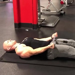 70K views · 3K reactions | BICEP COMPOUND SET Using the floor...