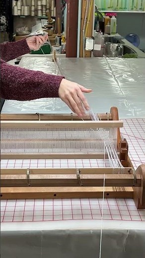 Setting up a rigid heddle loom warp #weaving #rigidheddleloom #crafts