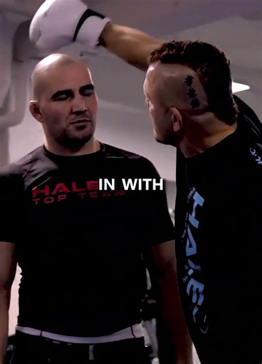 Chuck Liddell Teaches How to Throw the Overhand