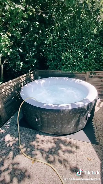 How to Set Up a Lay-Z-Spa Hot Tub Easily