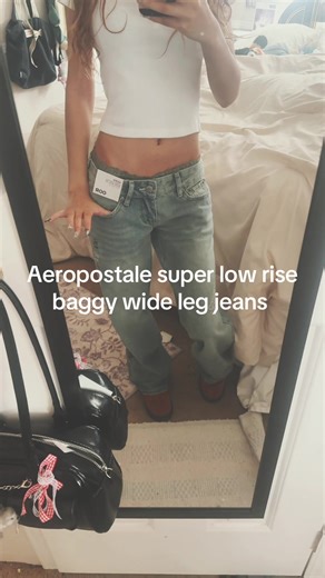 I absolutely love these I should’ve gotten a 000 bc they are a little big #tryonhaul #jeans #lowrise #aeropostale #fyp